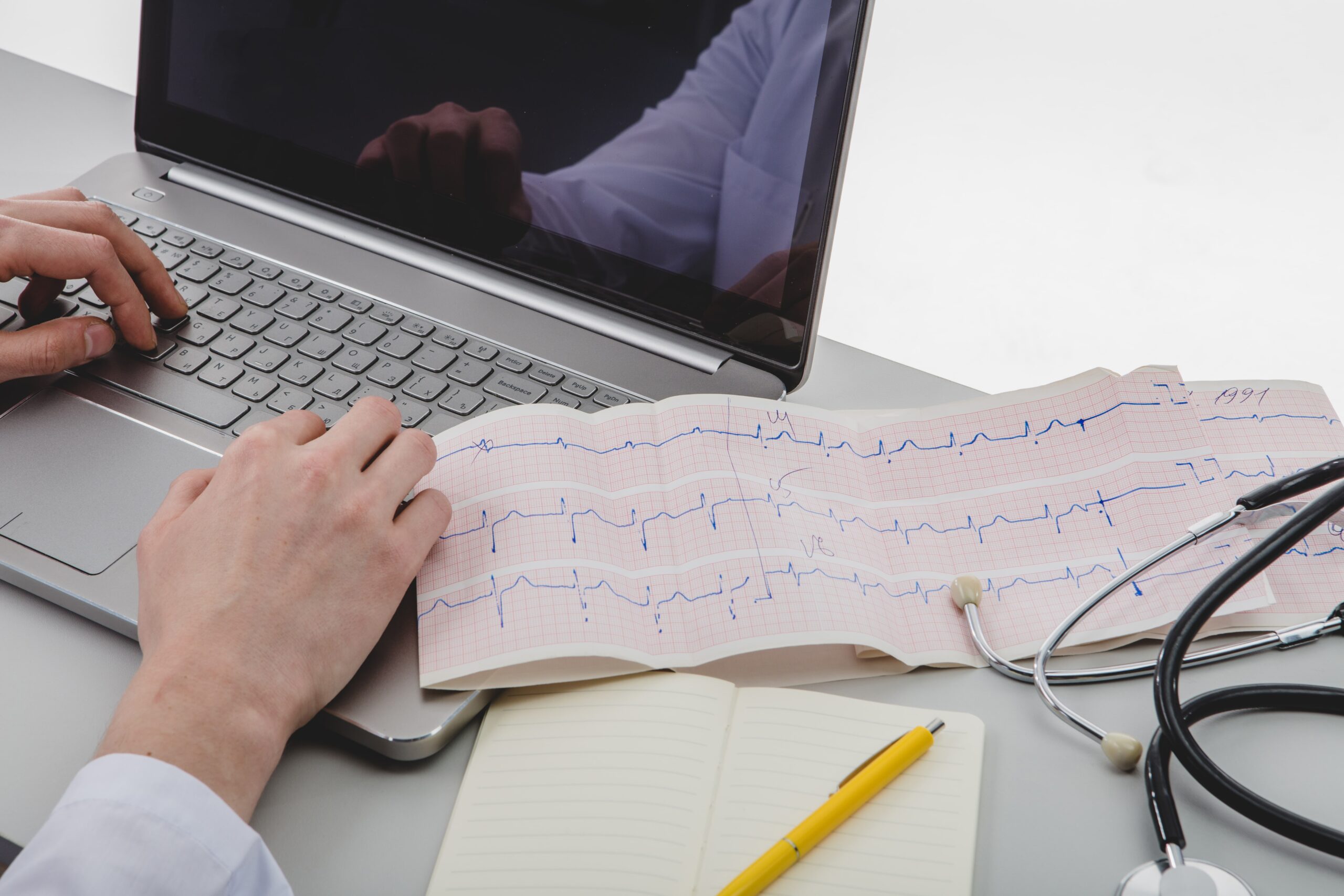 Common Challenges in Cardiology Practice Management and How EHR Software Solves Them
